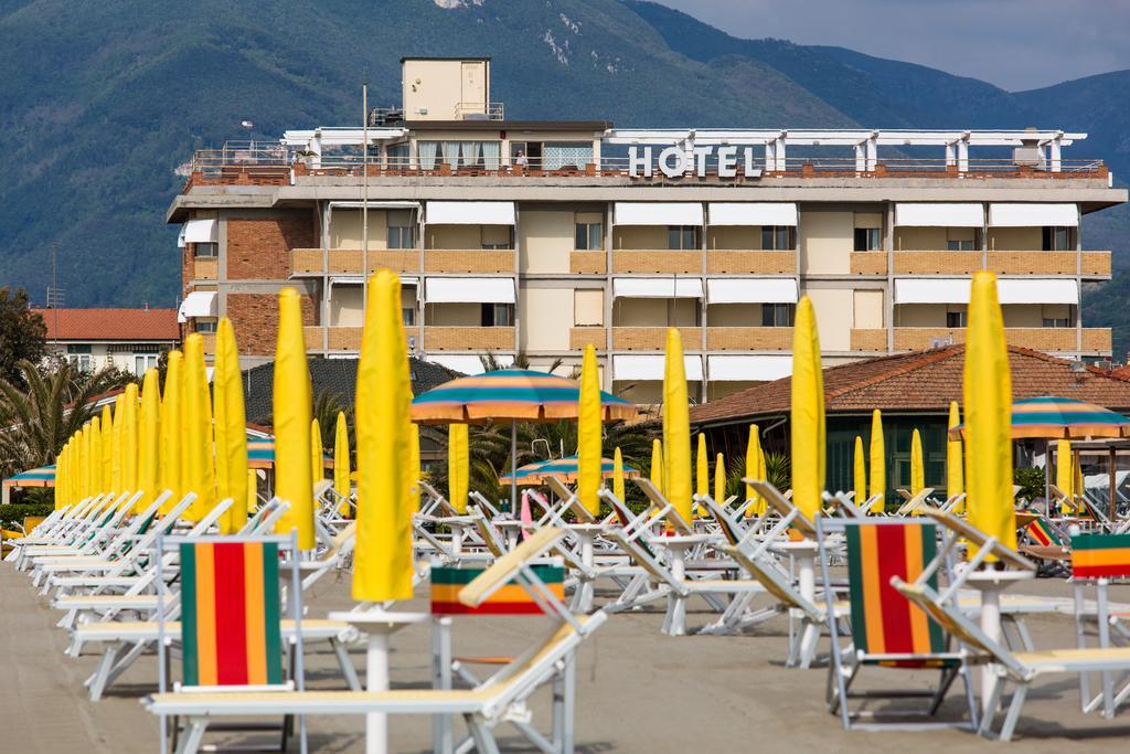 Hotel Esplanade Marina di Pietrasanta Zewnętrze zdjęcie